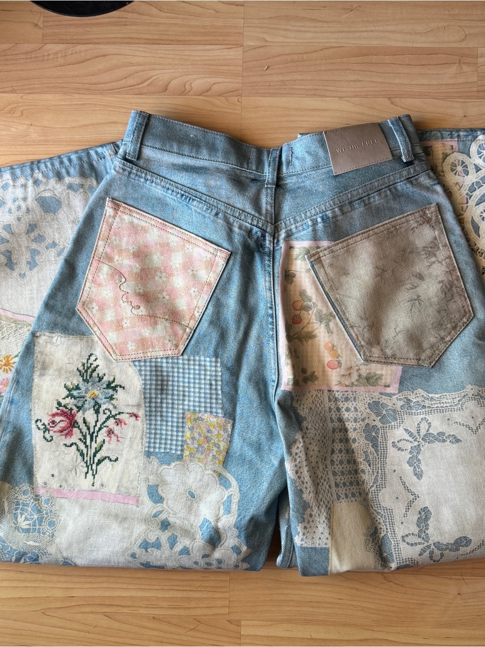 Free People We The Free Illusions Printed Relaxed Jeans - Picture 5 of 8